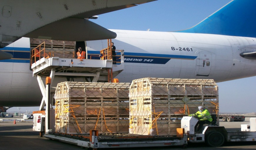 广青农场到新加坡空运公司